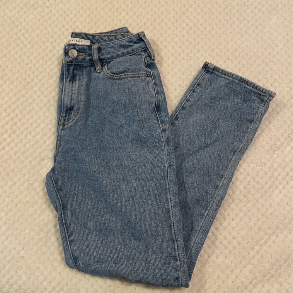 pacsun | medium wash mom jeans